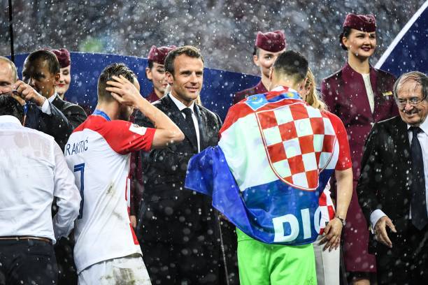 尤其是对稳 尤其是对稳