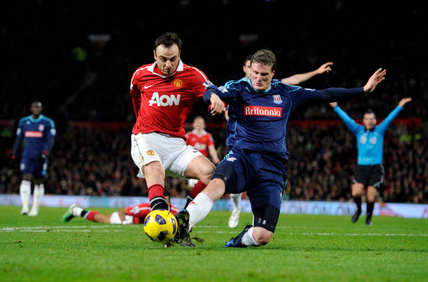 相比之下 相比之下