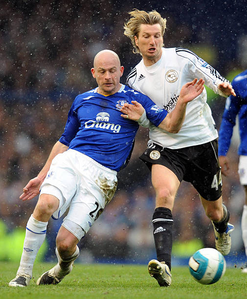 为争夺双冠 为争夺双冠