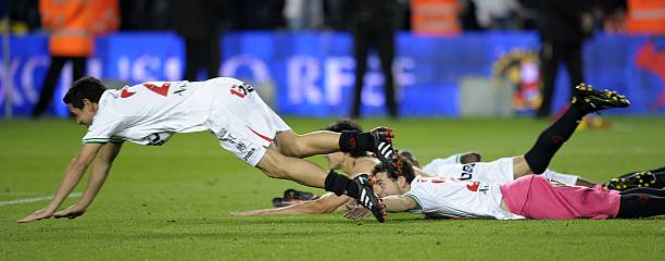 振奋人心的 振奋人心的